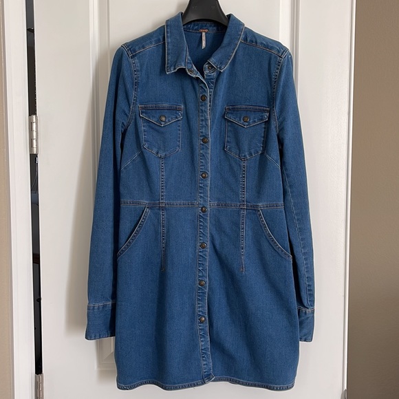 Free People Dresses & Skirts - Free People Dynomite denim shirt dress size M